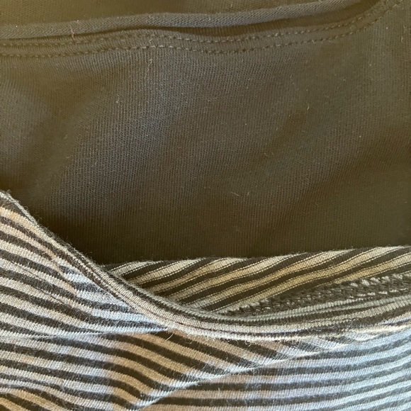 J. Jill Pure Jill Sleeve Tee Size medium petite - Picture 9 of 9